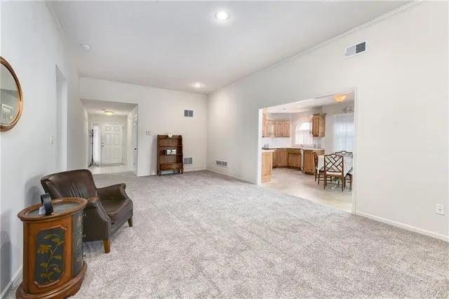 $260,000 | 505 Northwest Durango Court, Blue Springs, MO 64014