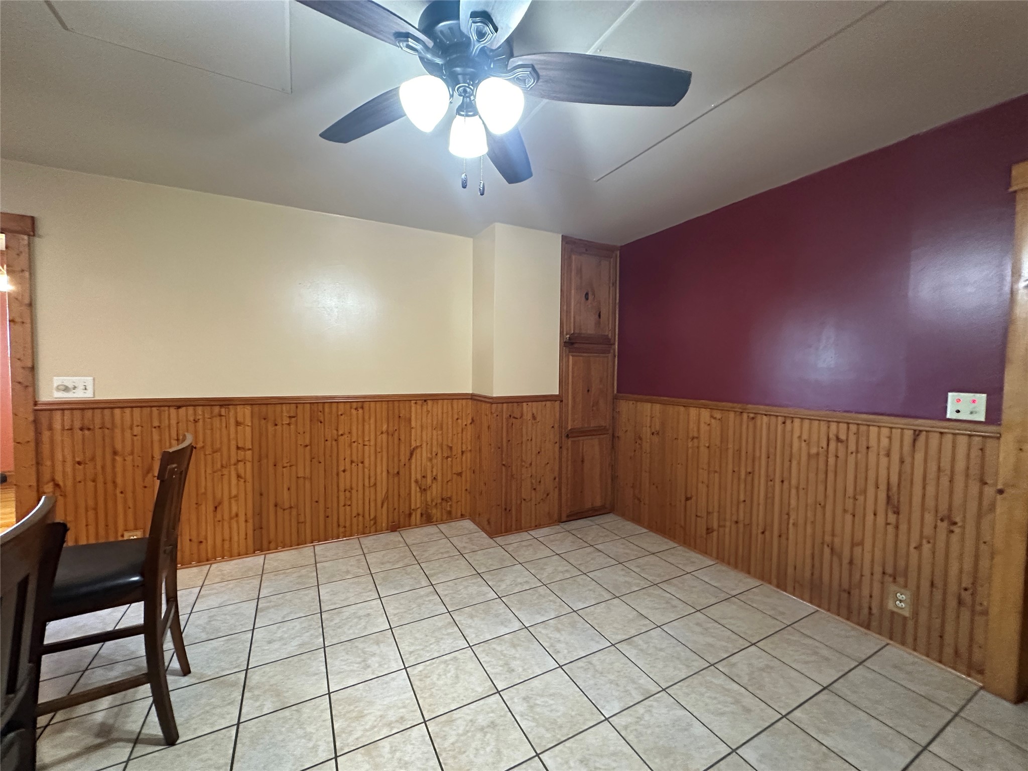 E910 Cedar Road Eau Claire, WI 54701 - Photo 18 of 41 Gallery Image 18