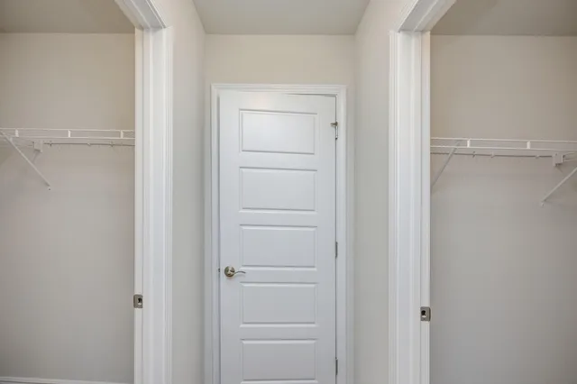 a view of walk in closet