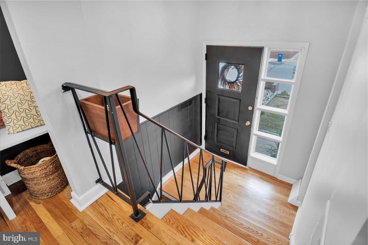 3331 Fairdale Road Philadelphia, PA 19154 - Photo 3 of 24