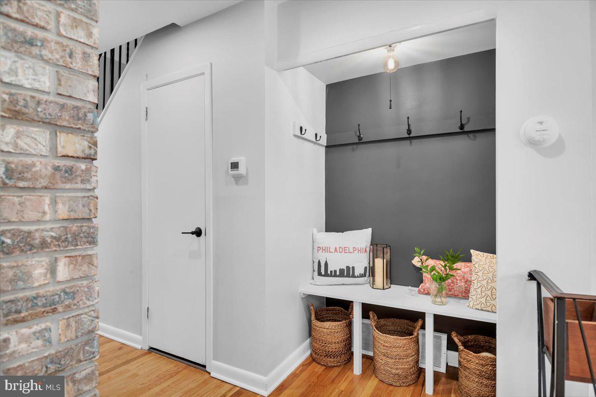 3331 Fairdale Road Philadelphia, PA 19154 - Photo 4 of 24