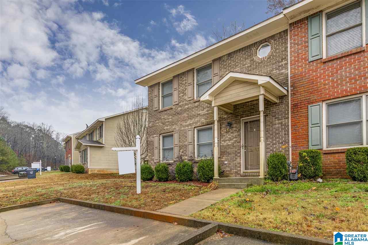 5237 Falling Creek Lane Birmingham, AL 35235 - Photo 3 of 20