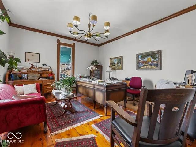 $159,900 | 146 East Broadway Street, Shelbyville, IN 46176