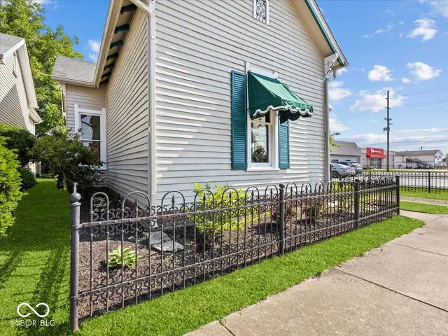 $159,900 | 146 East Broadway Street, Shelbyville, IN 46176