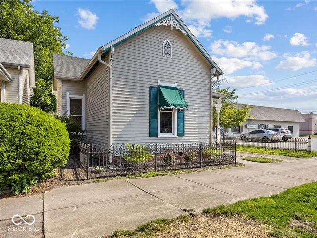 $159,900 | 146 East Broadway Street, Shelbyville, IN 46176