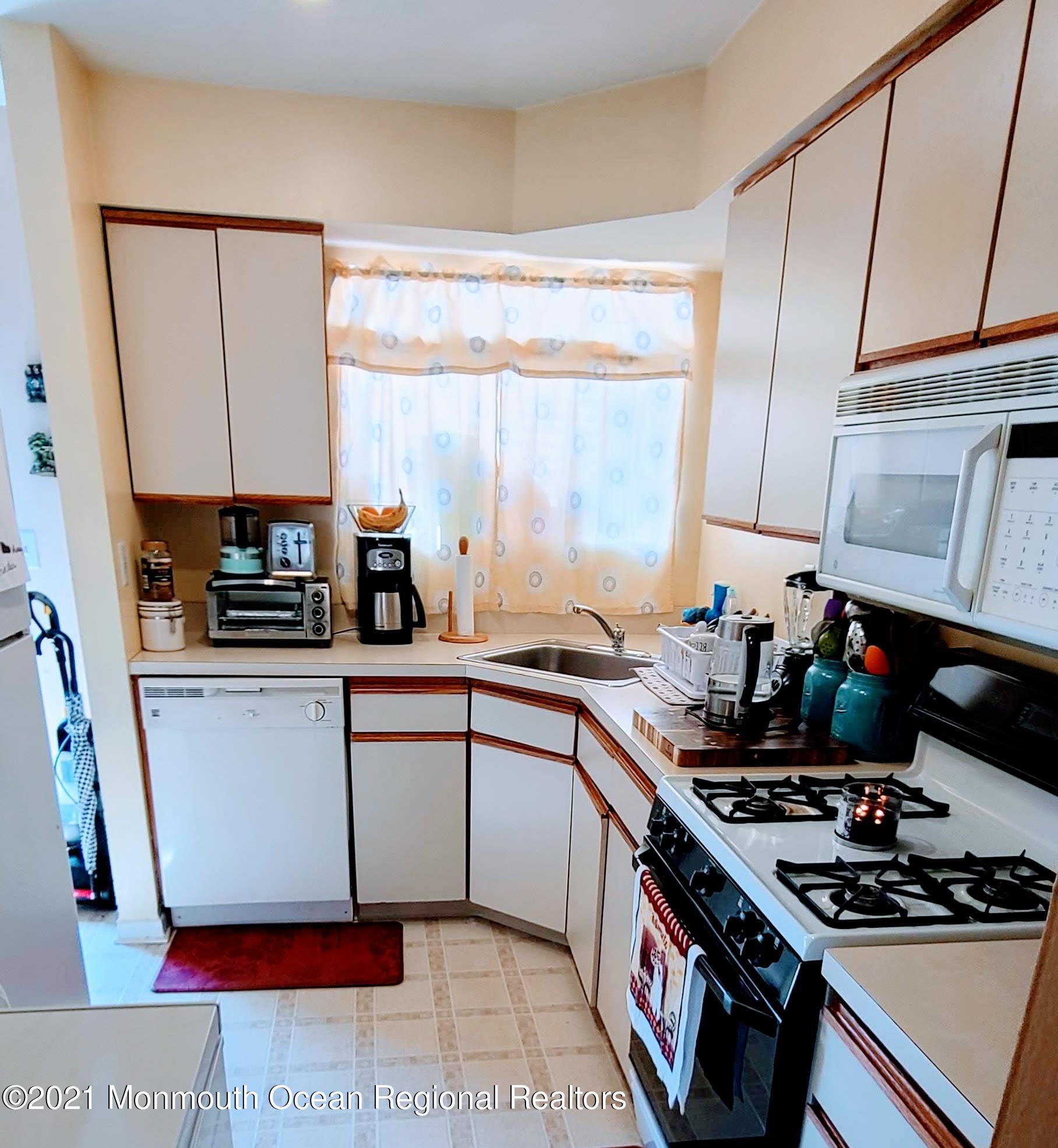 1094 Sawmill Road Brick, NJ 08724 - Photo 10 of 20 20210424_101013