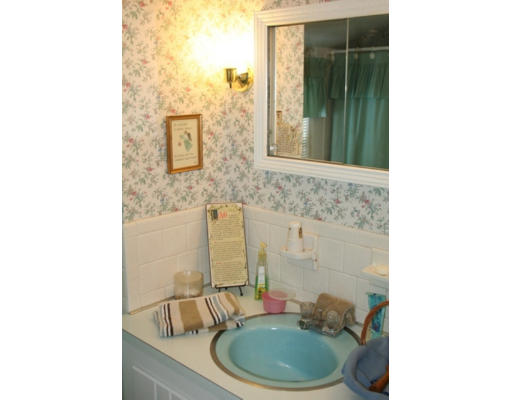 5 Breen Road Westborough, MA 01581 - Photo 15 of 21 Gallery Image 15