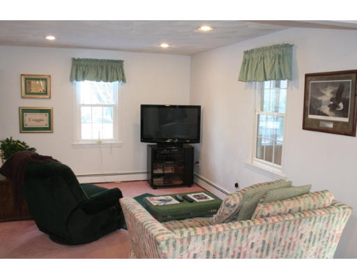 5 Breen Road Westborough, MA 01581 - Photo 7 of 21 Gallery Image 7