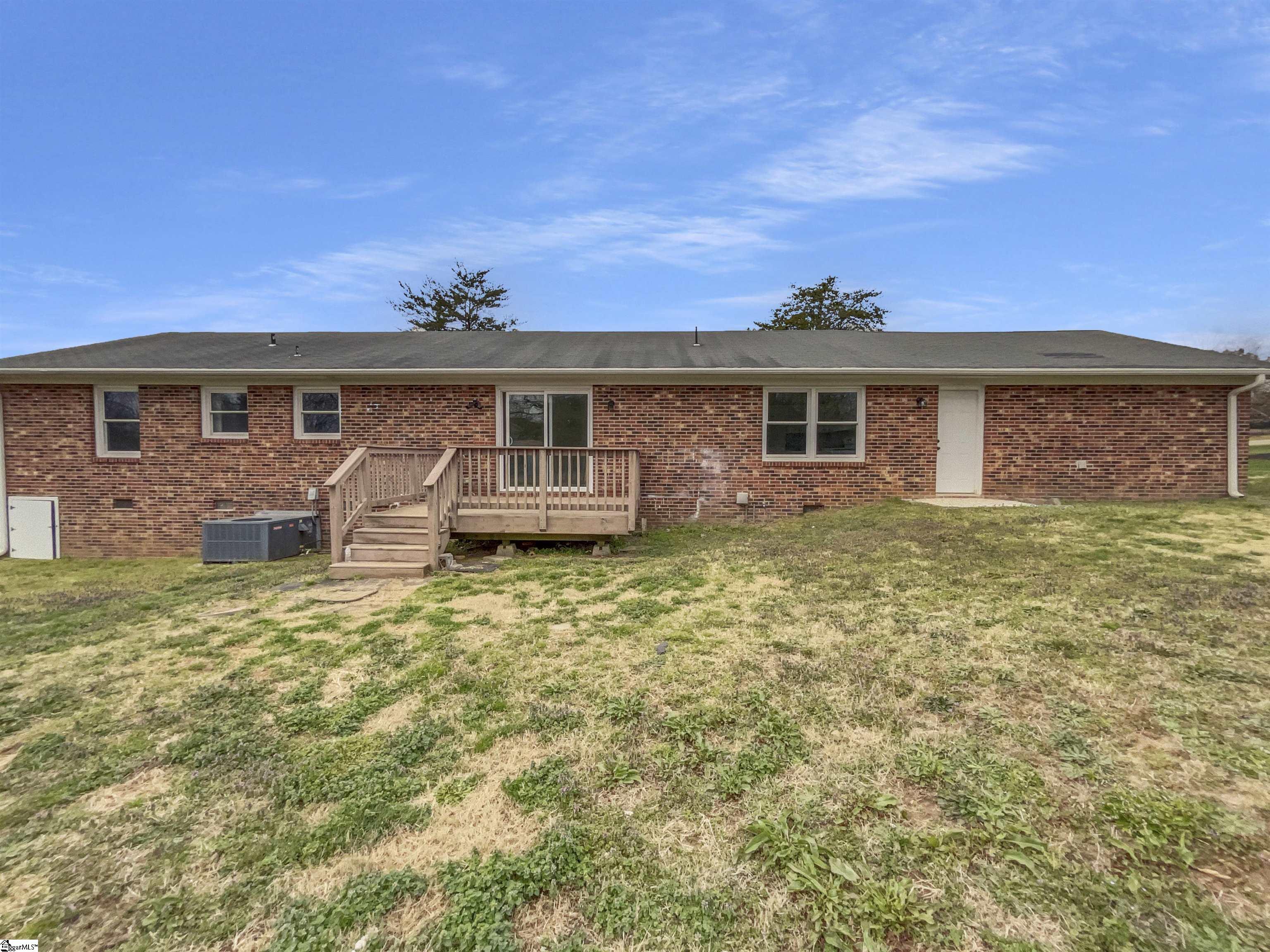 504 American Legion Road Greer, SC 29651 - Photo 8 of 21 Gallery Image 8