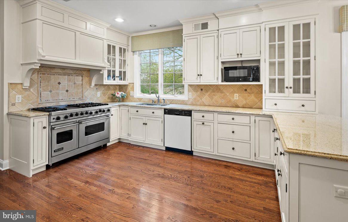 12 Windermere Way Princeton, NJ 08540 - Photo 5 of 40