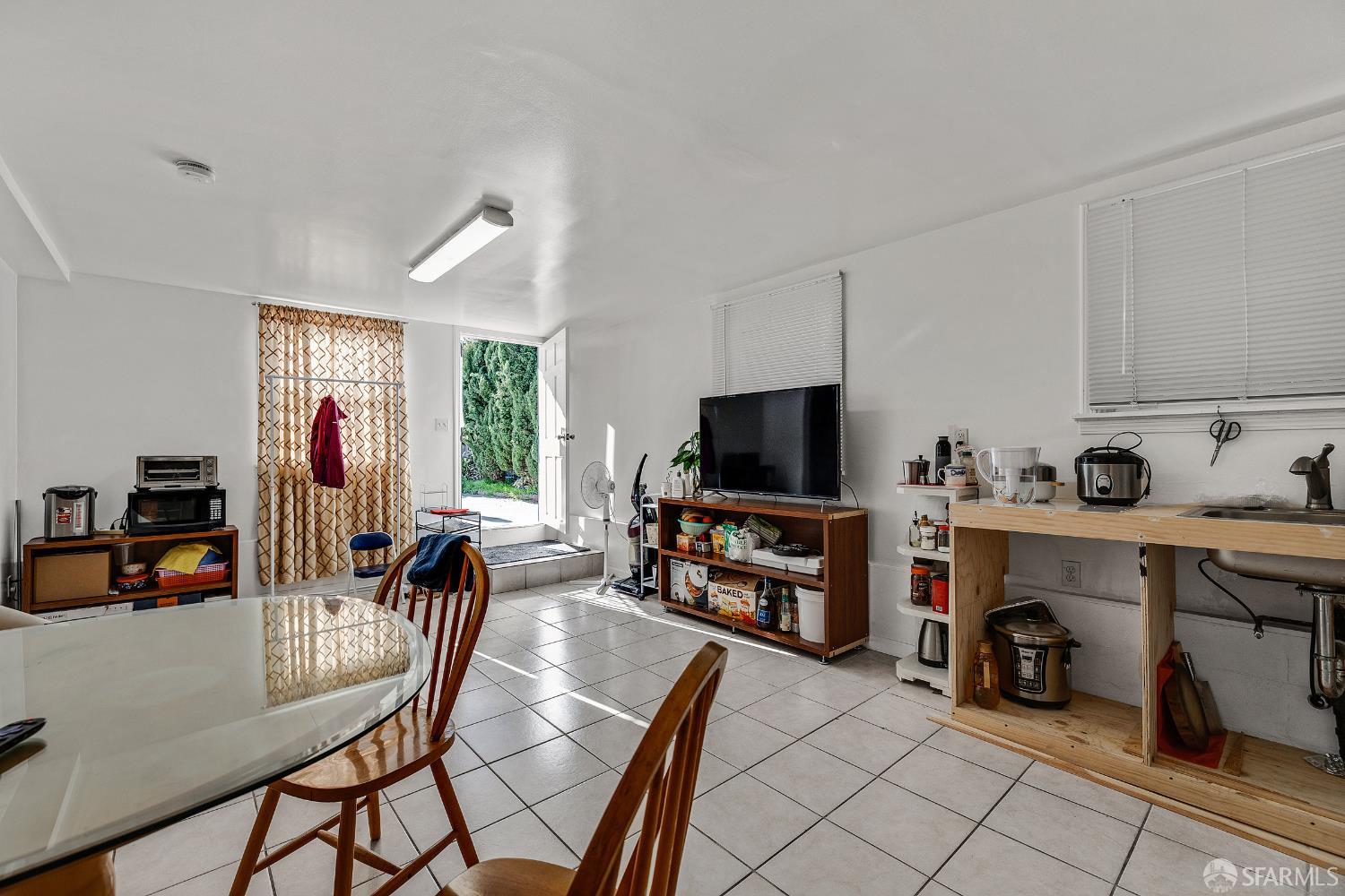 2136 Pacific Avenue Alameda, CA 94501 - Photo 11 of 51