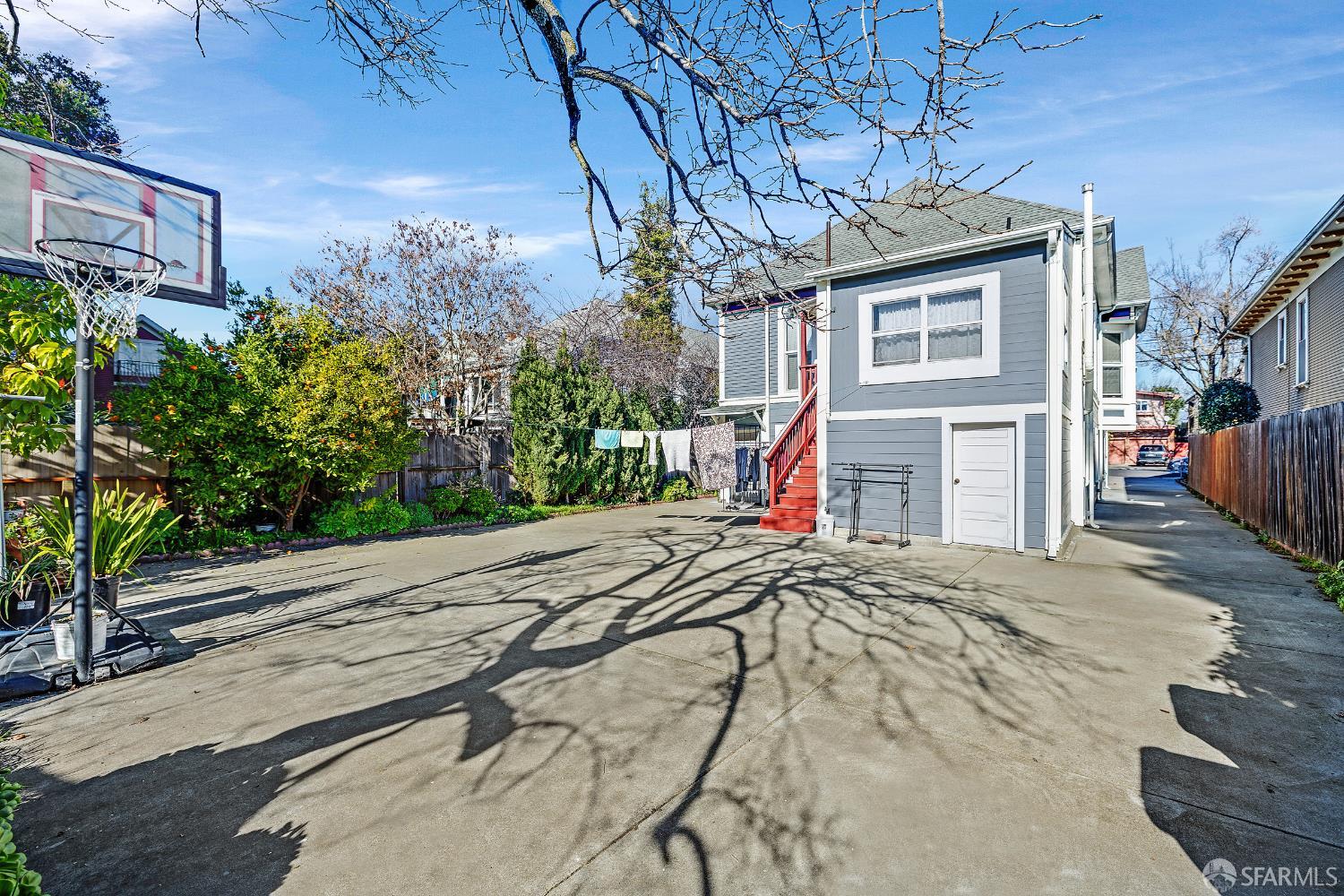 2136 Pacific Avenue Alameda, CA 94501 - Photo 44 of 51