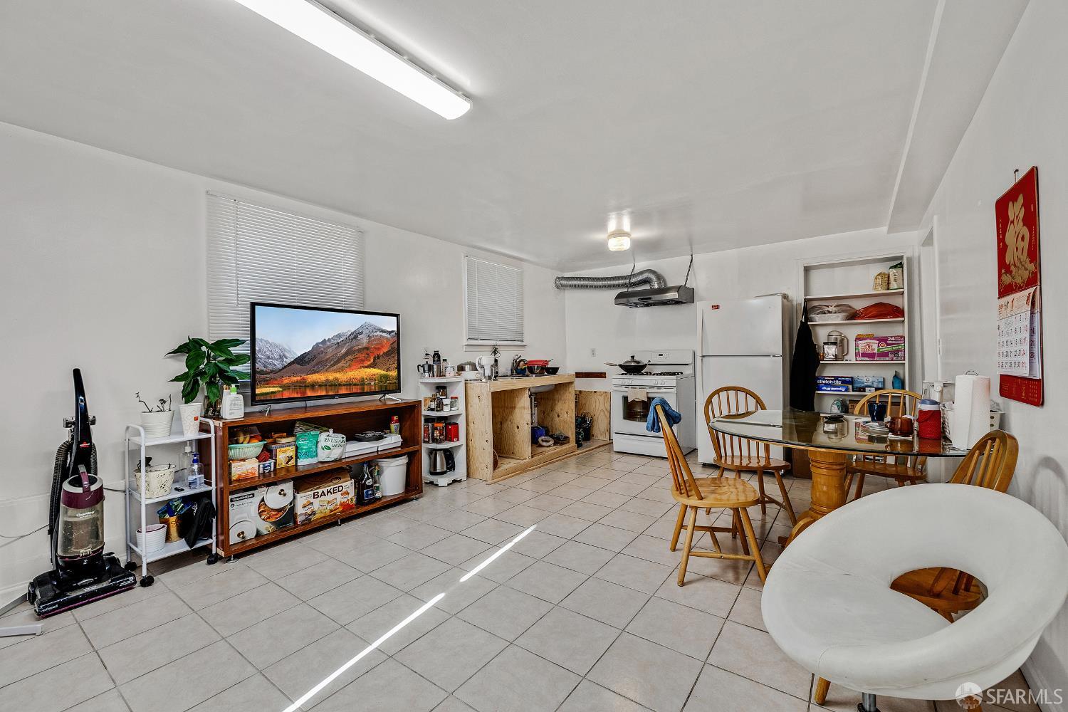 2136 Pacific Avenue Alameda, CA 94501 - Photo 6 of 51