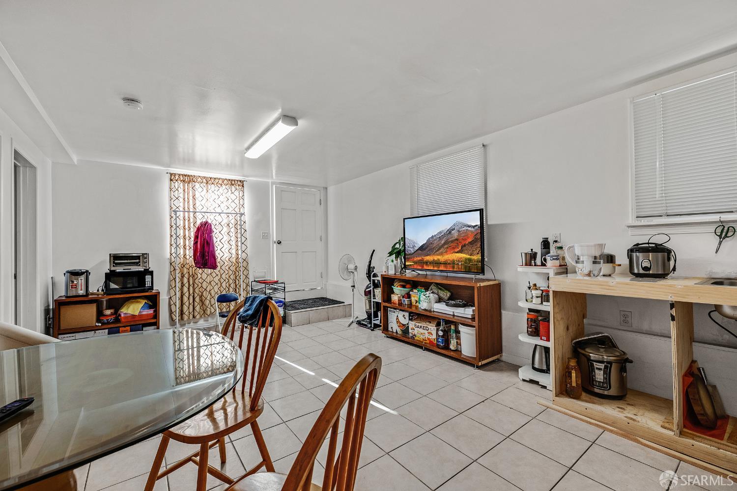 2136 Pacific Avenue Alameda, CA 94501 - Photo 9 of 51