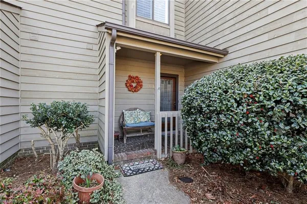 $239,500 | 2313 Cypress Court, High Point, NC 27265