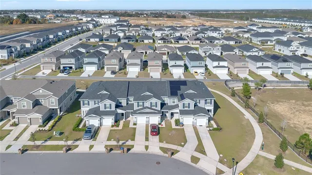 $2,100 | 625 Stoney Point Circle, Davenport, FL 33896