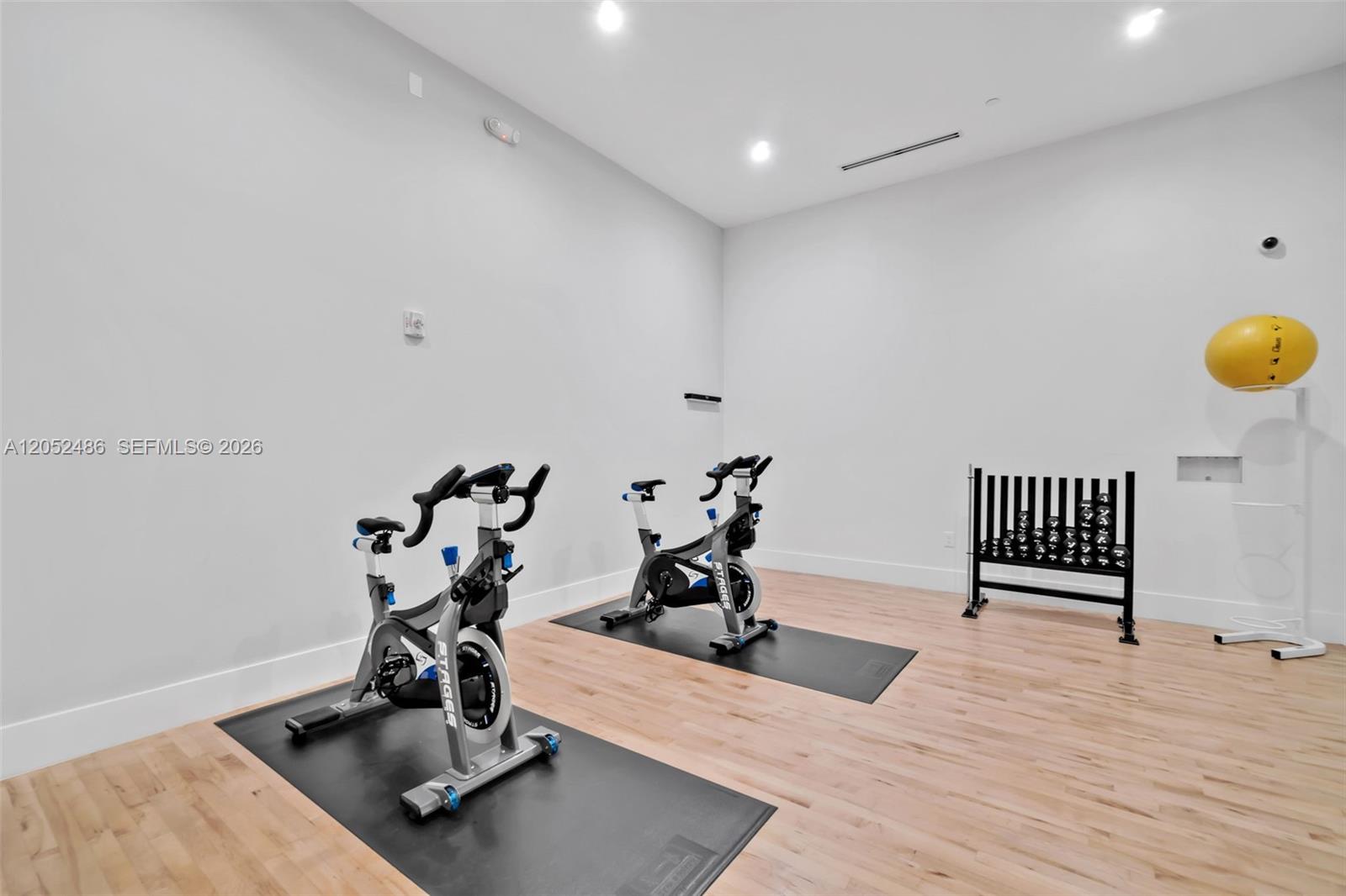 801 Brickell Key Boulevard, Unit 2108 Miami, FL 33131 - Photo 27 of 37