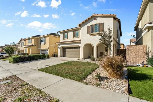 $690,000 | 6978 Alderwood Drive, Fontana, CA 92336