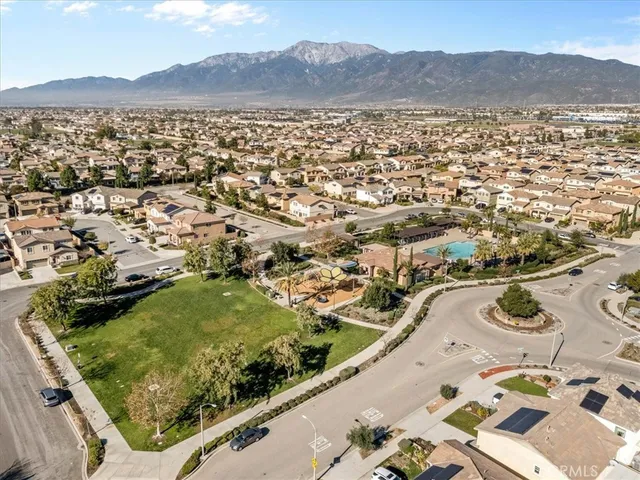 $690,000 | 6978 Alderwood Drive, Fontana, CA 92336