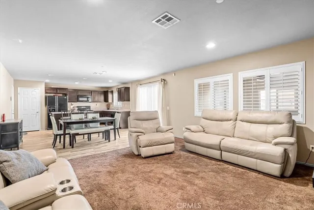 $669,000 | 6978 Alderwood Drive, Fontana, CA 92336