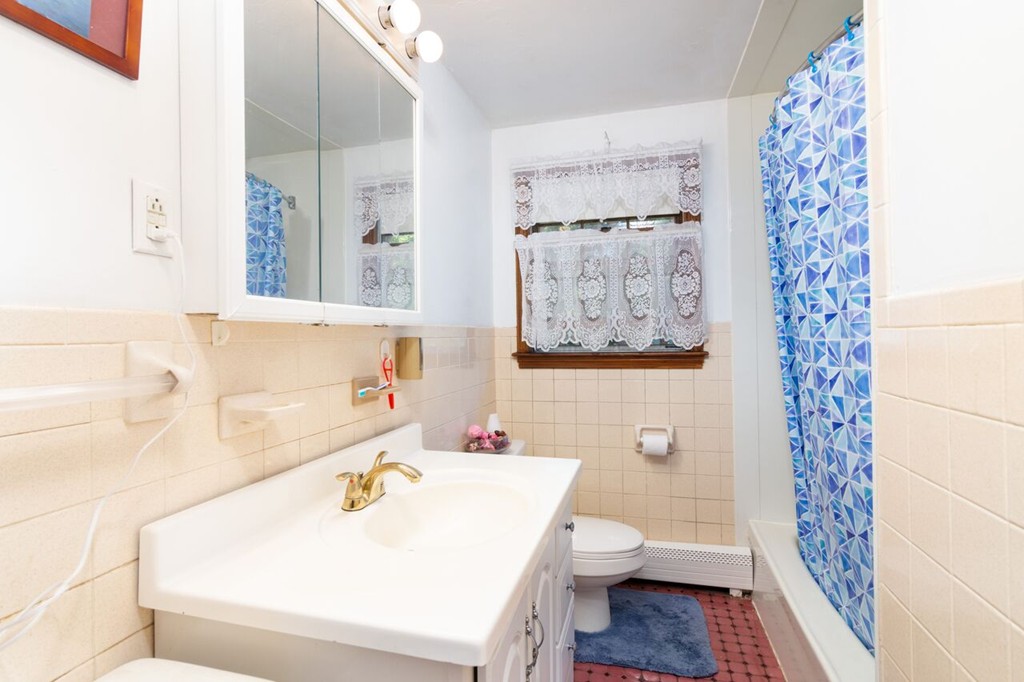 31 Shaw Road Rockland, MA 02370 - Photo 10 of 29 Gallery Image 10