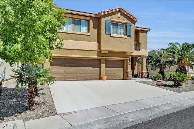 $679,900 | 3930 Burma Road, North Las Vegas, NV 89032