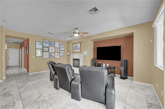 $679,900 | 3930 Burma Road, North Las Vegas, NV 89032