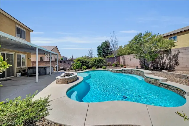 $679,900 | 3930 Burma Road, North Las Vegas, NV 89032