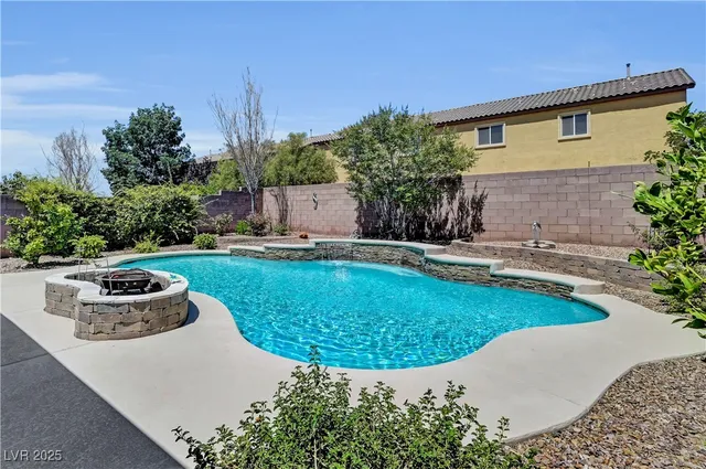 $679,900 | 3930 Burma Road, North Las Vegas, NV 89032