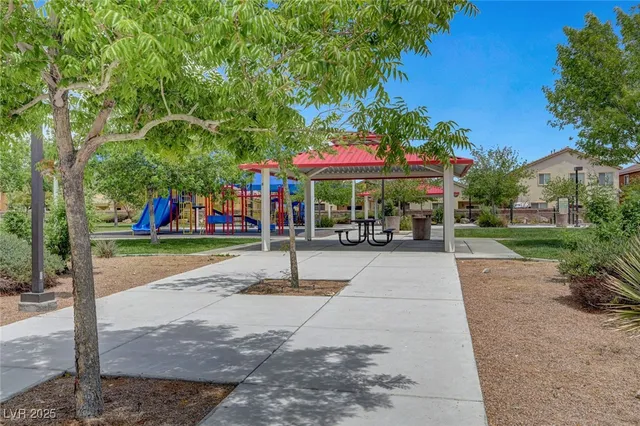 $679,900 | 3930 Burma Road, North Las Vegas, NV 89032
