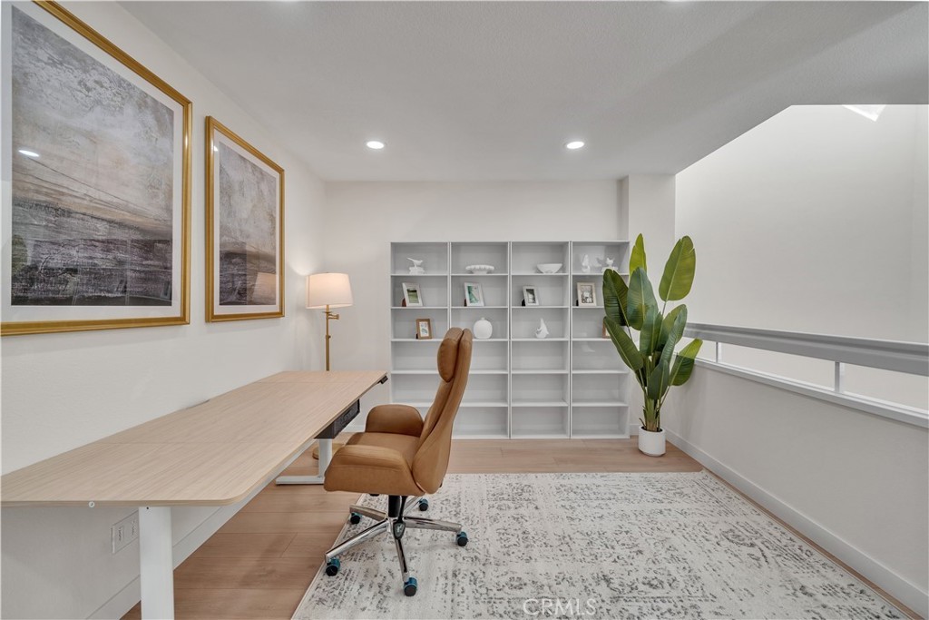 21 Lakefront Irvine, CA 92604 - Photo 29 of 39