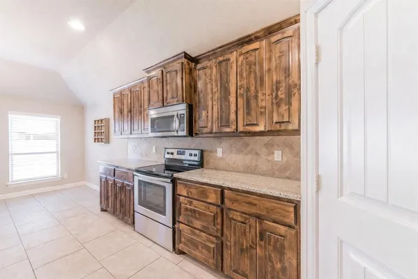 $2,695 | 133 Whitetail Drive, Willow Park, TX 76008