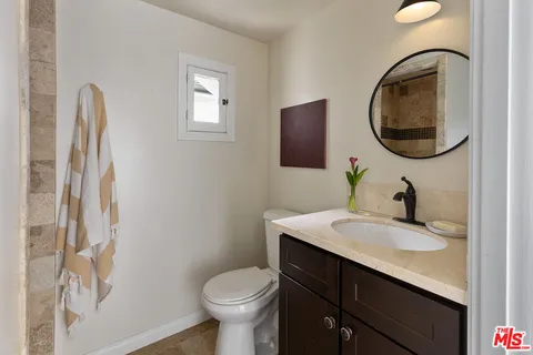 $2,699,000 | 2293 Bronson Hill Drive, Los Angeles, CA 90068