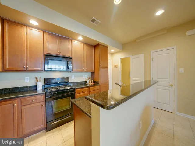 $350,000 | 1864 Monocacy View Circle, Unit 56A, Frederick, MD 21701