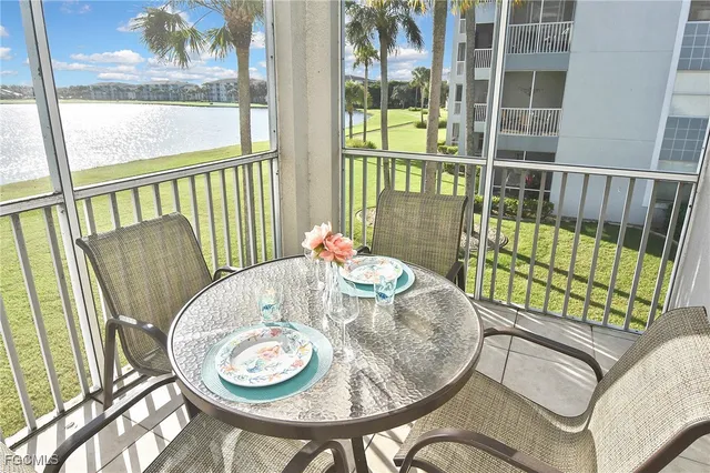 $329,000 | 10371 Butterfly Palm Drive, Unit 828, Fort Myers, FL 33966