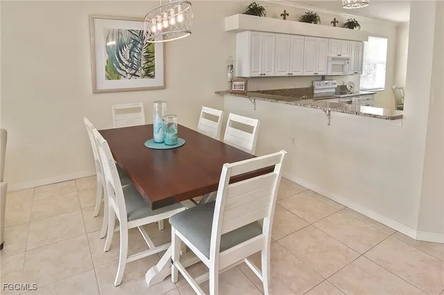 $329,000 | 10371 Butterfly Palm Drive, Unit 828, Fort Myers, FL 33966