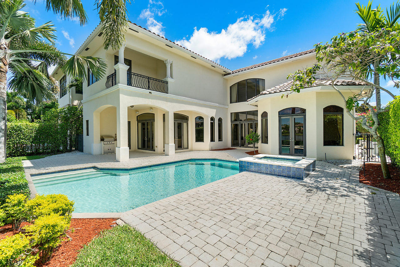 17815 Cadena Drive Boca Raton, FL 33496 - Photo 2 of 55 043-17815CadenaDr-BocaRaton-FL-small