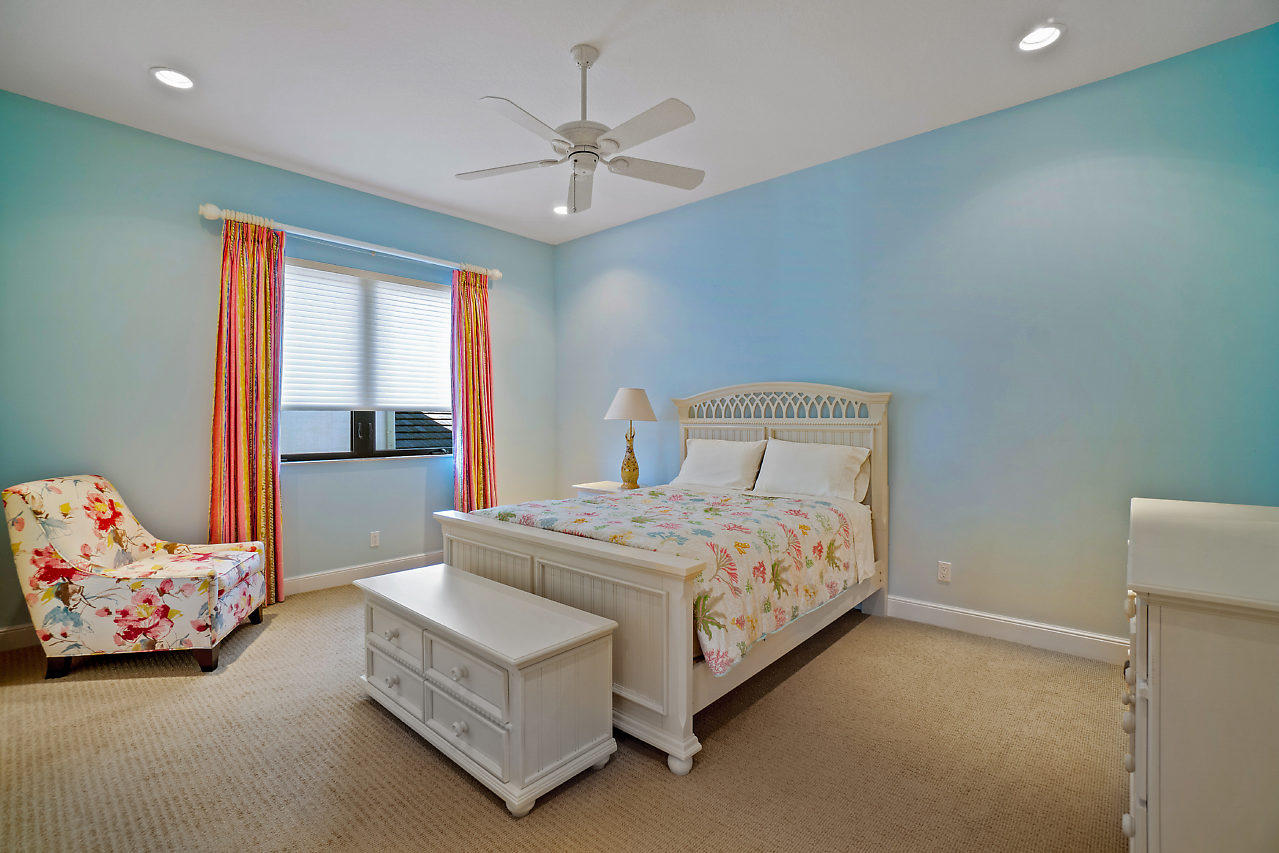17815 Cadena Drive Boca Raton, FL 33496 - Photo 28 of 55 027-17815CadenaDr-BocaRaton-FL-small