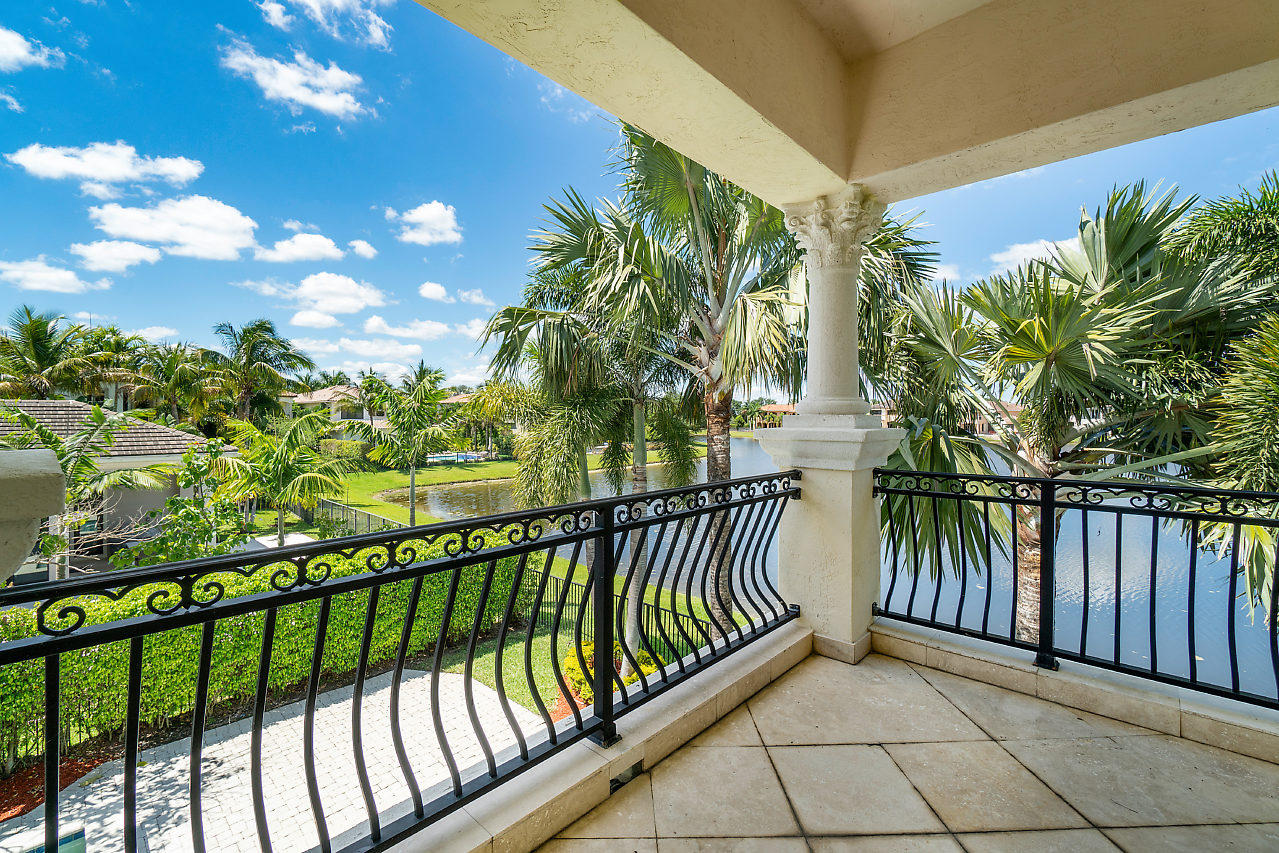 17815 Cadena Drive Boca Raton, FL 33496 - Photo 39 of 55 038-17815CadenaDr-BocaRaton-FL-small