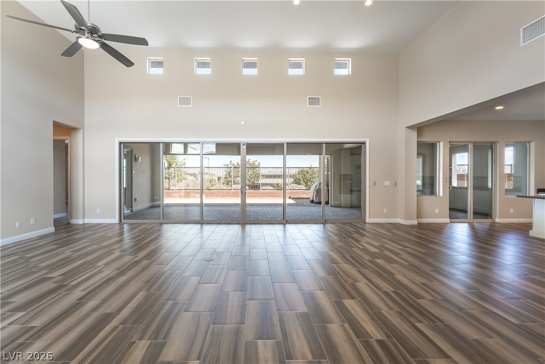 6700 Regency Valley Street Las Vegas, NV 89148 - Photo 18 of 76 Gallery Image 18