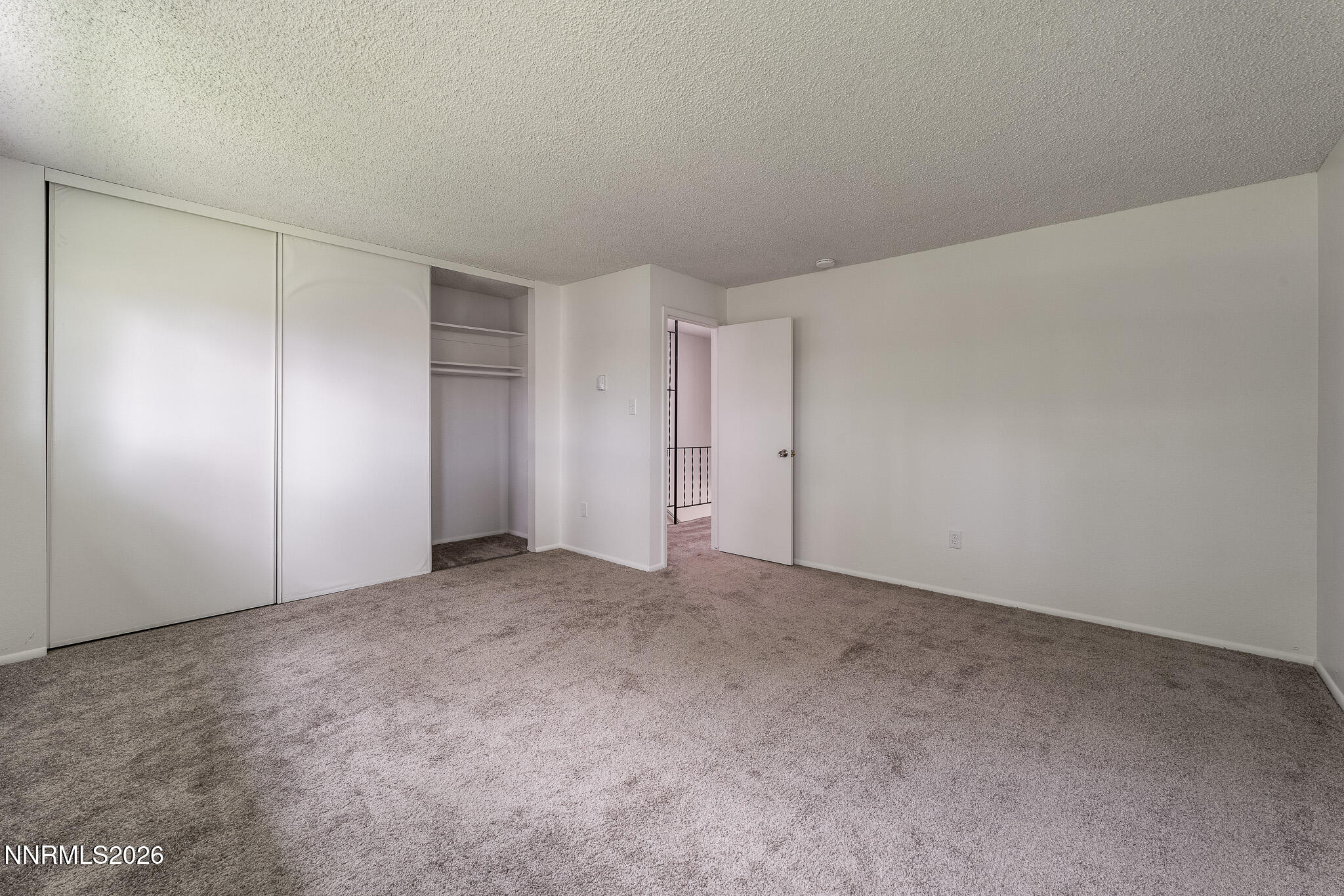 403 Smithridge Park Reno, NV 89502 - Photo 8 of 11 403 Smithridge Bedroom