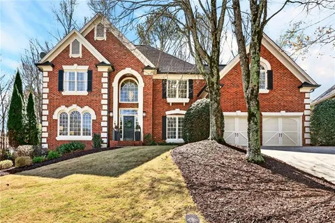 $925,000 | 620 Lake Medlock Court, Alpharetta, GA 30022