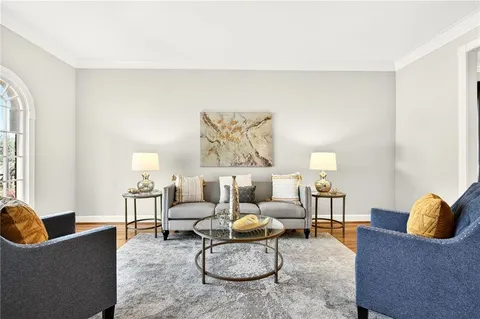 $925,000 | 620 Lake Medlock Court, Alpharetta, GA 30022