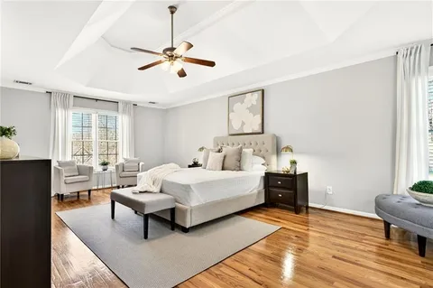 $925,000 | 620 Lake Medlock Court, Alpharetta, GA 30022