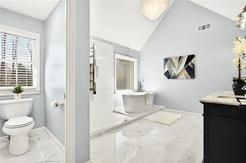 $925,000 | 620 Lake Medlock Court, Alpharetta, GA 30022