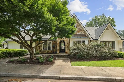 $925,000 | 620 Lake Medlock Court, Alpharetta, GA 30022