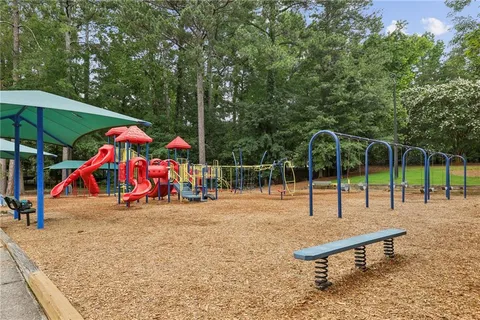 $925,000 | 620 Lake Medlock Court, Alpharetta, GA 30022