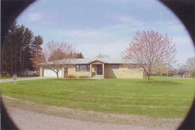 9335 Spencer Road Crystal, MI 48818 - Photo 1 of 1 Primary Photo