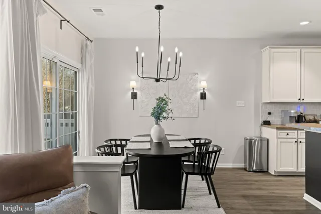 $389,000 | 103 Oak Ridge Drive, Mount Royal, NJ 08061