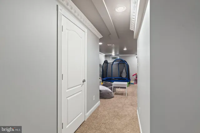 $389,000 | 103 Oak Ridge Drive, Mount Royal, NJ 08061